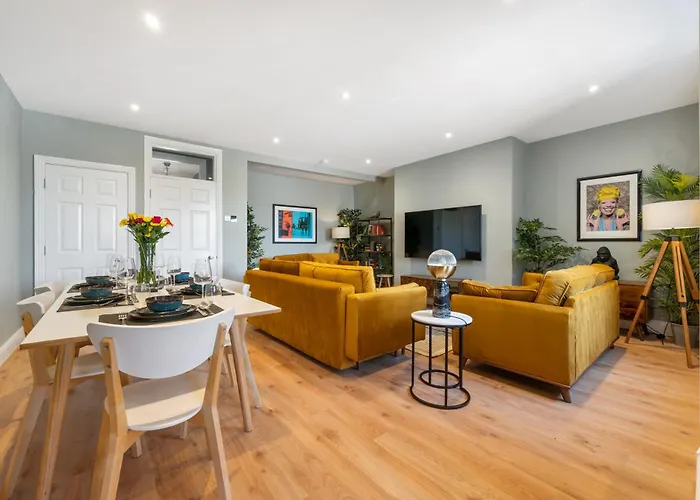 Host & Stay - Upper Duke Street Apartment