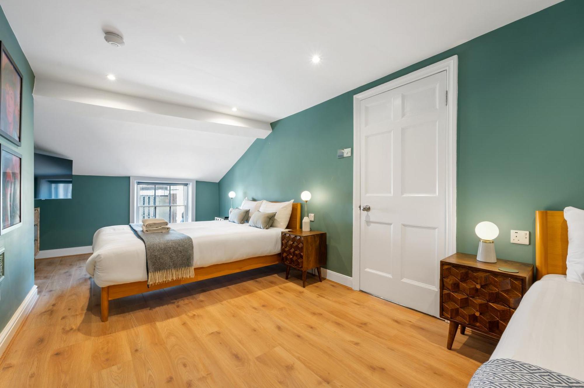 Host & - Upper Duke Street