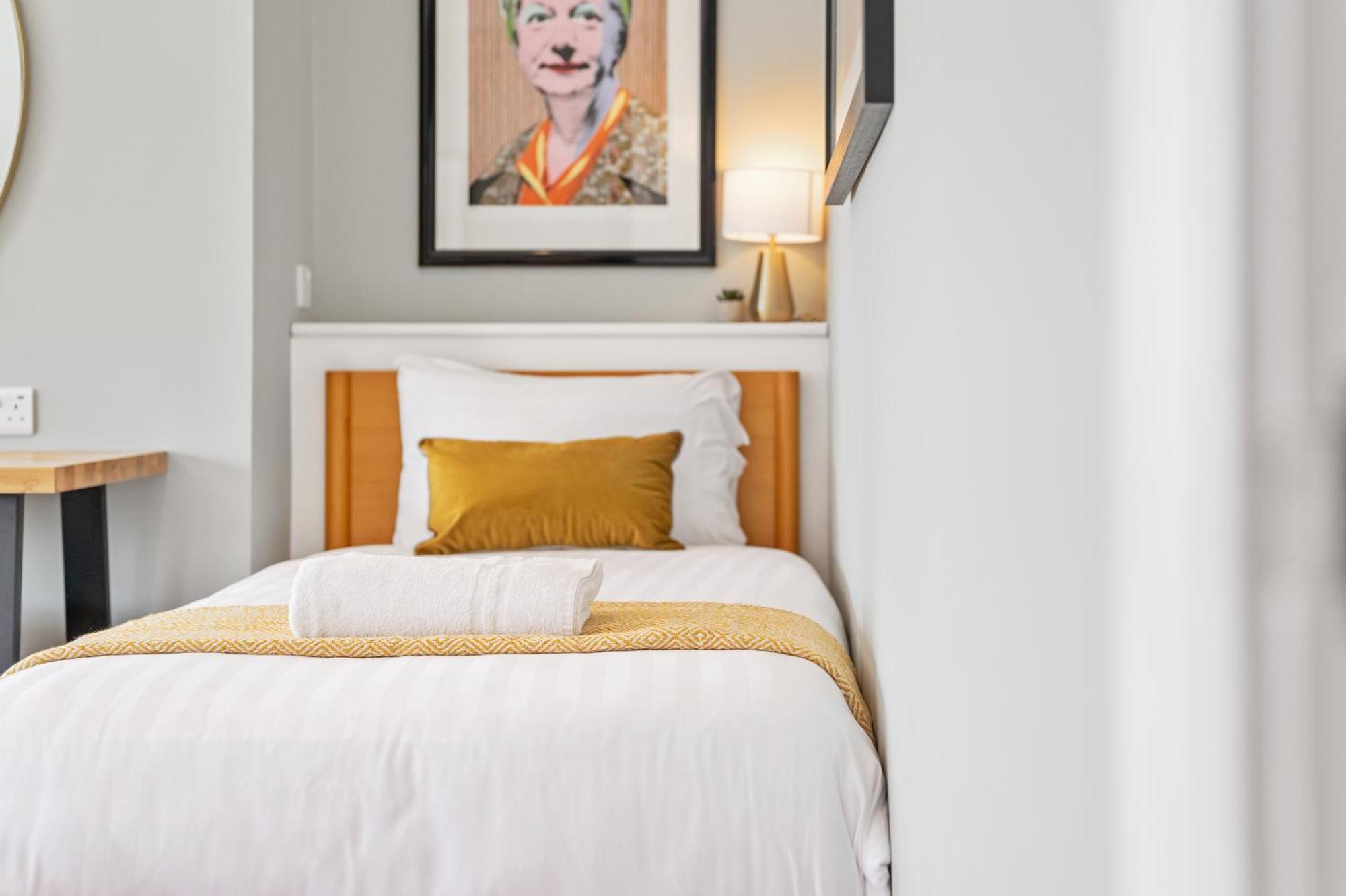 Host & - Upper Duke Street Apartment